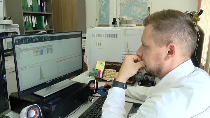 Специалисты Алтайского филиала ЦОК АПК выяснили, от какого препарата погибли пчелы в Ребрихинском районе края.
