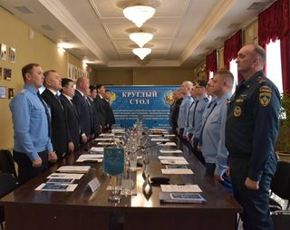 Работники прокуратуры Алтайского края приняли участие в работе круглого стола по обмену опытом по вопросам приграничного сотрудничества. Работники прокуратуры Алтайского края приняли участие в работе круглого стола по обмену опытом по вопросам приграничного сотрудничества.