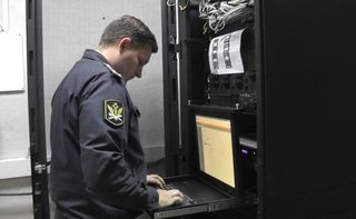 Судебные приставы напоминают жителям Алтайского края о соблюдении правил кибербезопасности при оплате долгов. Судебные приставы напоминают жителям Алтайского края о соблюдении правил кибербезопасности при оплате долгов.